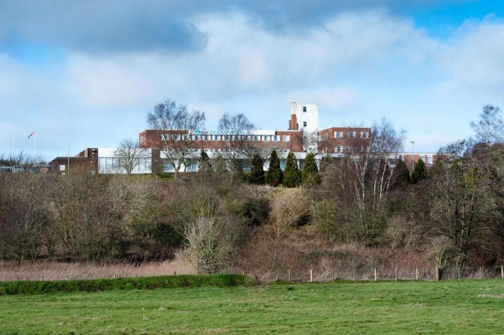 Ox Hotel Carlisle Carlisle  Ngoại thất bức ảnh